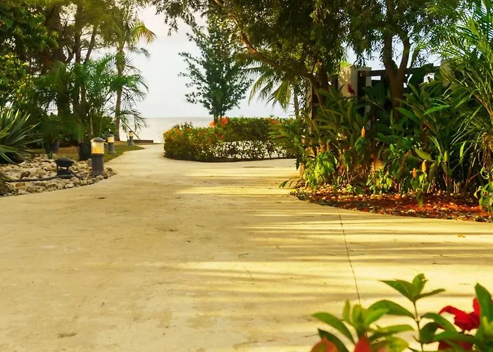 One Cozy Seawind On The Bay Apartment *