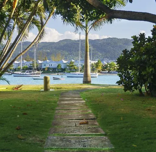 Apartment One Cozy Seawind On The Bay Montego Bay