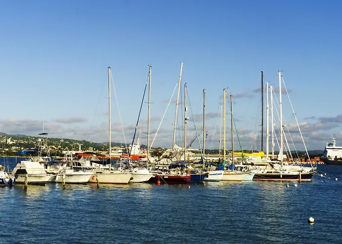 Apartment One Cozy Seawind On The Bay
