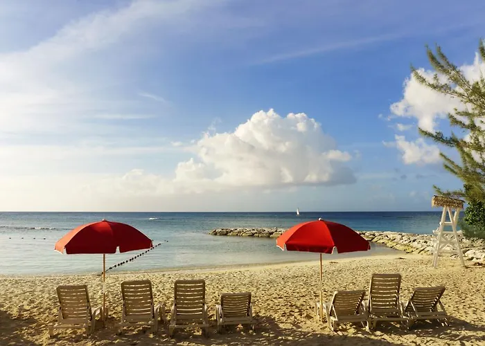 One Cozy Seawind On The Bay Montego Bay