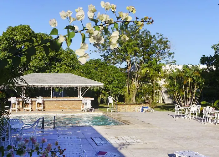 One Cozy Seawind On The Bay Apartment