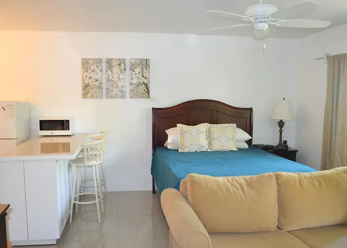 One Cozy Seawind On The Bay Apartment *